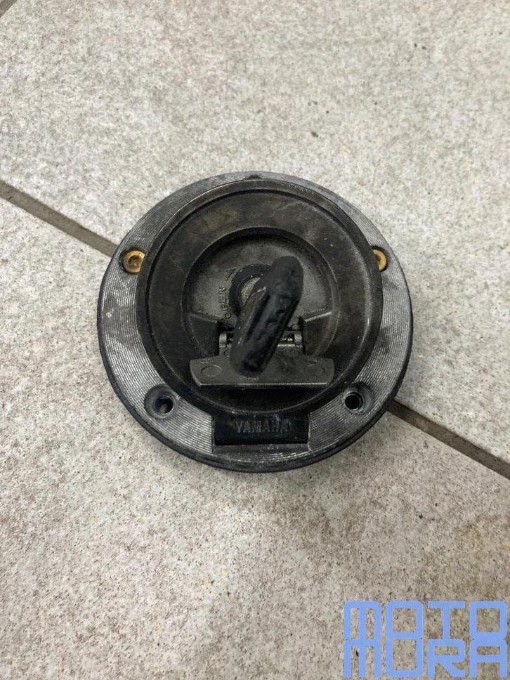 Tankdop met sleutel voor de Yamaha R6 2006 2007 RJ11 tank do, Motoren, Onderdelen | Yamaha, Gebruikt, Ophalen of Verzenden