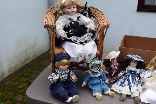 collection de poupées vintage issue d'un héritage, Enfants & Bébés, Jouets | Poupées, Comme neuf, Autres types, Enlèvement