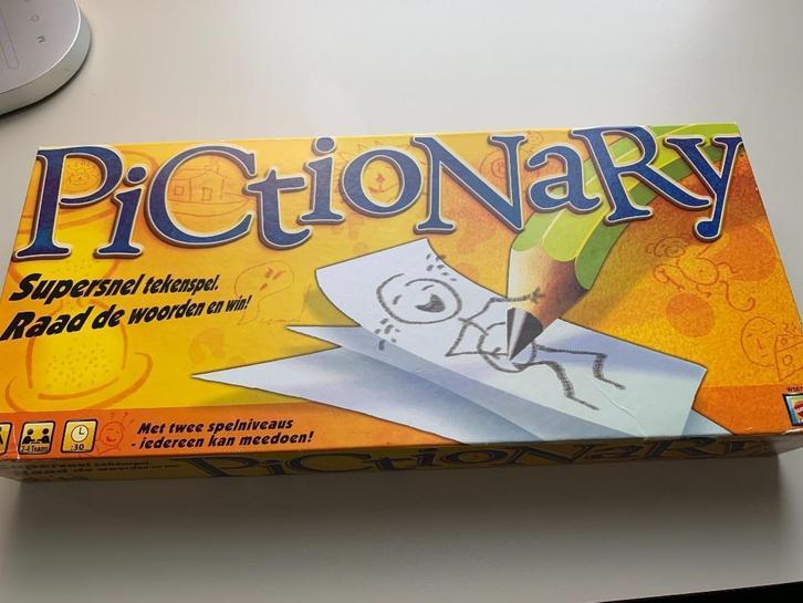 Spel 'Pictionary Junior', Hobby en Vrije tijd, Gezelschapsspellen | Bordspellen, Zo goed als nieuw, Ophalen of Verzenden