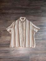 Zara overhemd, Enlèvement, Porté