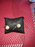 nr 12 oorbellen, Handtassen en Accessoires, Oorbellen, Nieuw, Ophalen of Verzenden, Knopjes of Stekers, Zilver