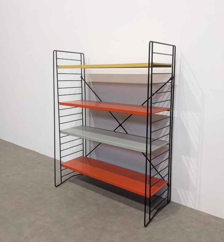 Tomado vintage boekenkast, Huis en Inrichting, Woonaccessoires | Wandplanken en Boekenplanken, Ophalen