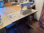 Pfaff hobbymatic 919 op industrietafel, Ophalen, Naaimachine, Industrieel, Gebruikt