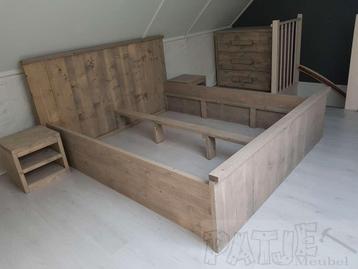 nieuw stevige stoer bed steigerhout 