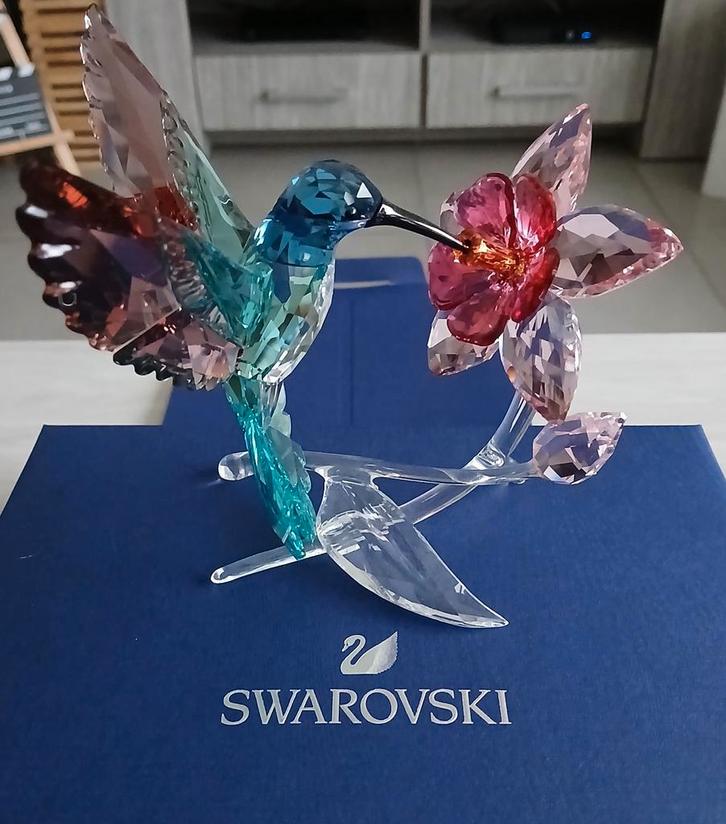 swarovski kolibrie op orchidee, Verzamelen, Swarovski, Nieuw, Ophalen of Verzenden