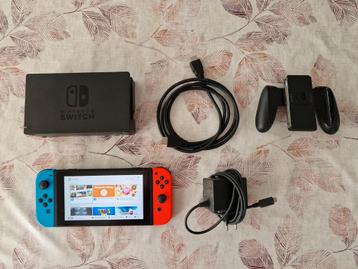 Nintendo Switch in zeer goede staat te koop. beschikbaar voor biedingen