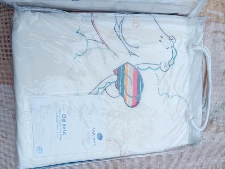 Ensemble noukie 's 8 pièces, Enfants & Bébés, Couvertures, Sacs de couchage & Produits pour emmailloter, Enlèvement