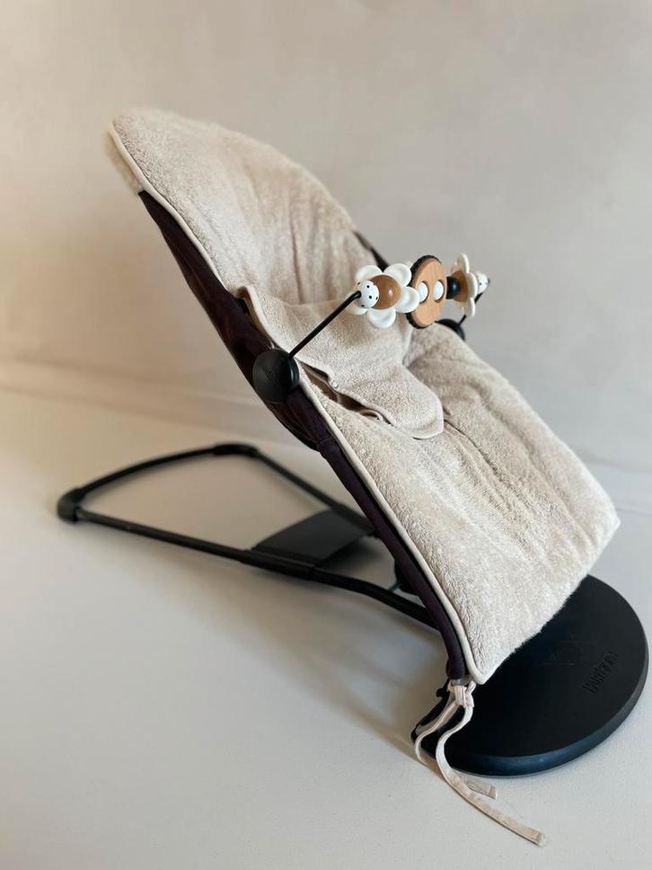 Babybjorn relax wipper + zachte hoes + speelboog, Kinderen en Baby's, Wipstoeltjes, Zo goed als nieuw, Wipstoel, Overige merken