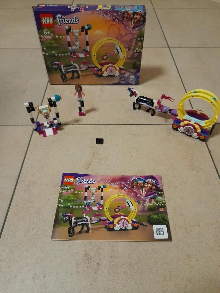 Lego Friends 41686 Magische Acrobatiek, Kinderen en Baby's, Speelgoed | Duplo en Lego, Zo goed als nieuw, Lego, Complete set, Ophalen of Verzenden