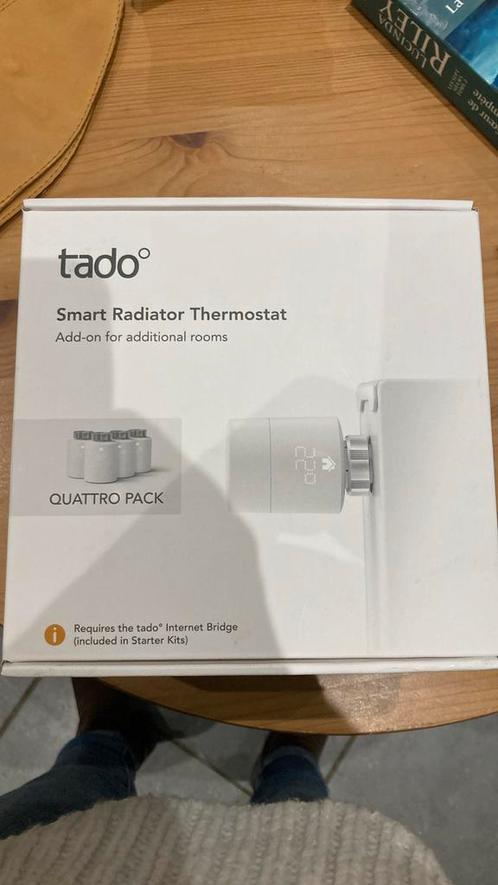 4 Vannes thermostatiques tado, Doe-het-zelf en Bouw, Thermostaten, Nieuw, Slimme thermostaat, Ophalen of Verzenden