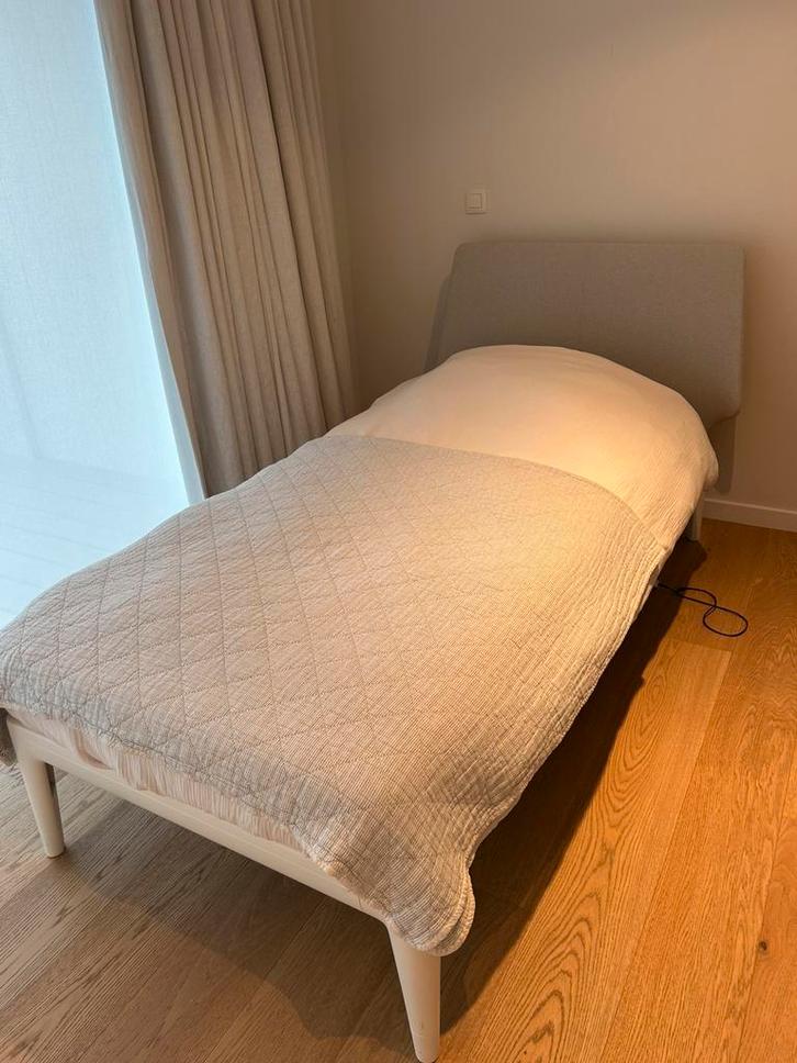 Auping bed electrisch, Huis en Inrichting, Slaapkamer | Bedden, Zo goed als nieuw, Ophalen