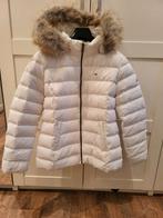 Witte donsjas tommy hilfiger .maat  Xl maar  is als medium, Maat 38/40 (M), Wit, Nieuw, Ophalen of Verzenden