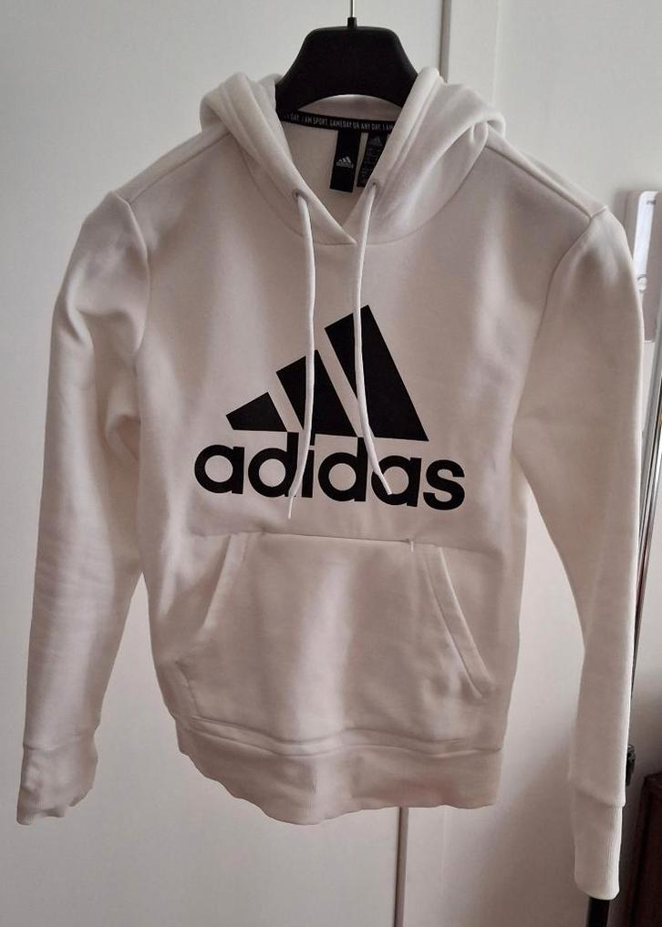 Lieve Adidas hoodie maat S, Kleding | Dames, Sportkleding, Zo goed als nieuw, Hardlopen of Fietsen, Maat 36 (S), Wit, Ophalen of Verzenden