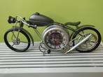 klok moto, Ophalen of Verzenden, Zo goed als nieuw, Analoog, Wekker of Tafelklok