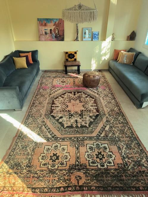 Unieke vintage Marokkaanse boujaad / Berber tapijt / Mrirt, Antiek en Kunst, Antiek | Tapijten, Tafelkleden en Textiel, Ophalen of Verzenden