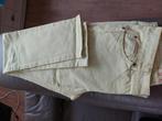 gele jeansbroek ESPRIT in maat 42, Kleding | Dames, Spijkerbroeken en Jeans, Overige kleuren, Nieuw, Ophalen of Verzenden, W33 - W36 (confectie 42/44)