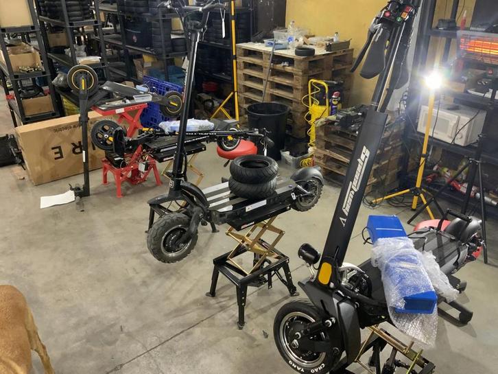 Reparatie elektrische step e step !!, Fietsen en Brommers, Steps, Gebruikt, Elektrische step (E-scooter), Ophalen