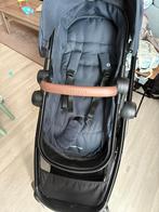 Poussette de la marque Maxi Cosi + basse pour la voiture, Enfants & Bébés, Poussettes & Combinaisons, Poussette combi, Avec siège auto