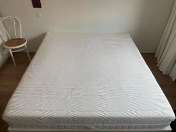 Matras 180x200 beschikbaar voor biedingen