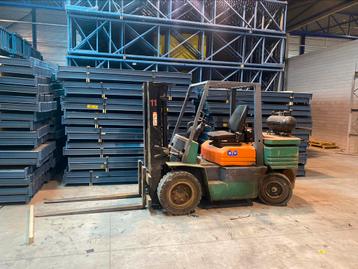 Huiftrailer vol palletstelling actie prijzen!!! beschikbaar voor biedingen