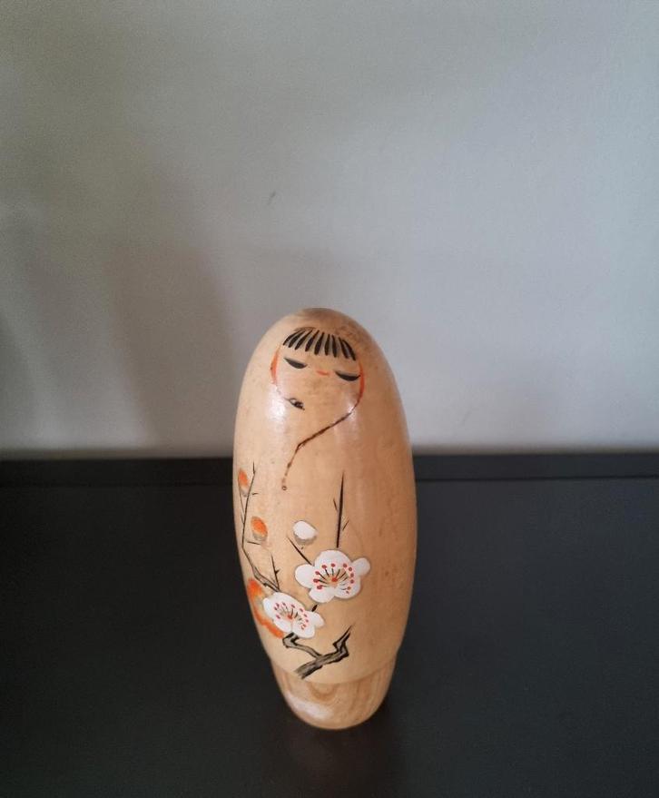Mooie Kokeshi van Tanaka Kojo (Shigemi), Antiek en Kunst, Kunst | Beelden en Houtsnijwerken, Verzenden