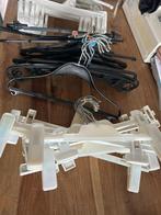50 tal kleerhangers, Ophalen, Gebruikt, Kunststof, Kinderen en Volwassenen