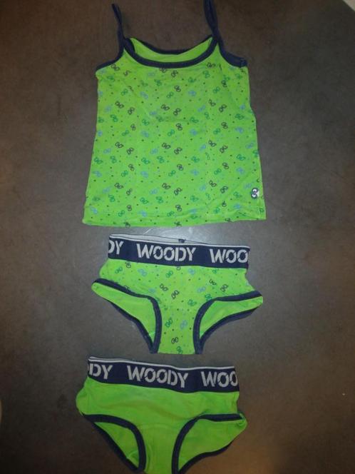 Setje Woody-ondergoed (peuter): 2 slips en onderlijfje, Kinderen en Baby's, Babykleding | Maat 86, Gebruikt, Meisje, Nacht- of Onderkleding
