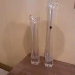 2 hoge smalle vazen, Ophalen, Glas