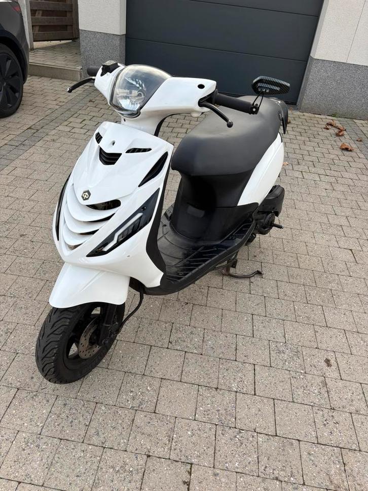 Piaggio 4t zip wit 2008, Fietsen en Brommers, Scooters | Piaggio, Gebruikt, Zip, Klasse B (45 km/u), Ophalen
