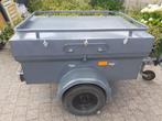 TE KOOP KLEINE GESLOTEN AANHANGWAGEN, Ophalen