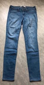 Skinny jeans van Hollister, Envoi