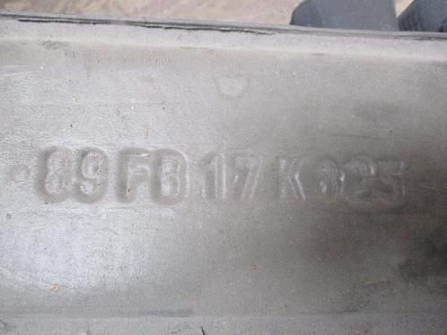 BUMPER VOOR Ford Fiesta 3 (01-1989/12-1996) (89fb17k819), Auto-onderdelen, Carrosserie, Bumper, Ford, Voor, Gebruikt