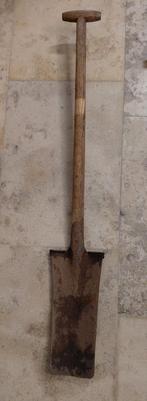 Bêche de terrassier, Enlèvement