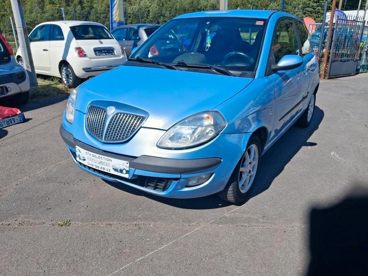 LANCIA YPSILON 181 000 KM EN DEMANDE D IMMATRICULATION, Auto's, Lancia, Bedrijf, Ypsilon, ABS, Airbags, Airconditioning, Boordcomputer