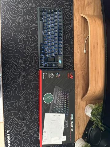 Asus ROG Azoth als nieuw (gesmeerd!) beschikbaar voor biedingen