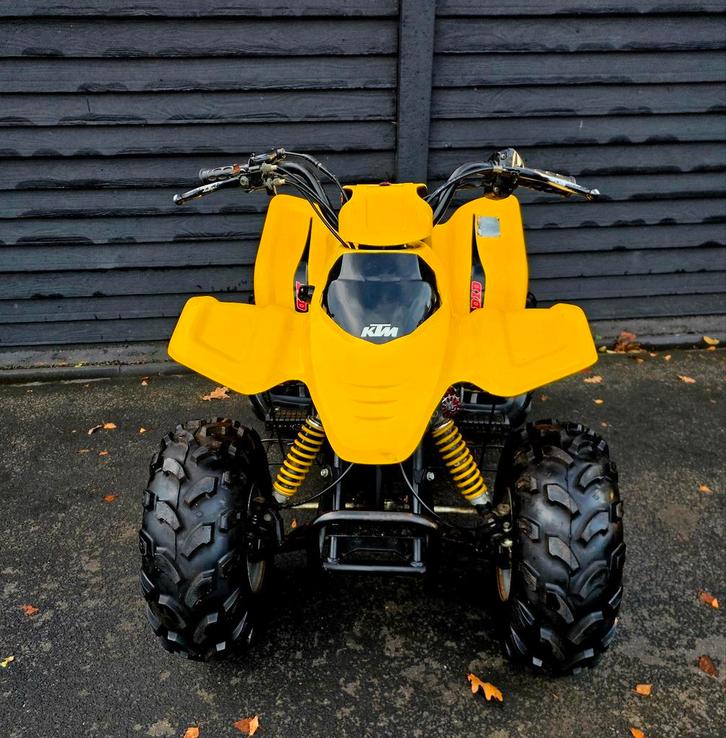 Medium quad kasea skyhawk 90, Motoren, Quads en Trikes, Ophalen