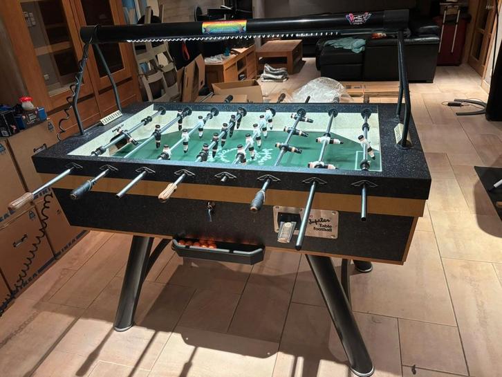 jupiter goldstar kicker / tafelvoetbal, Kinderen en Baby's, Speelgoed | Voetbaltafels, Zo goed als nieuw, Ophalen