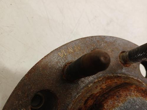 WIELNAAF RECHTS VOOR GMC Sierra (01-1990/-) (13709802), Auto-onderdelen, Remmen en Aandrijving, Overige automerken, Gebruikt