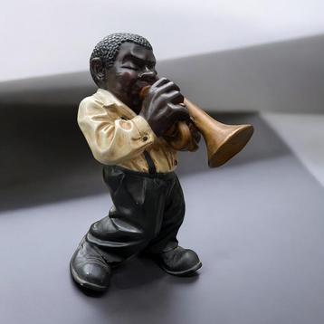 Vintage beeldje muzikant / trompettist in retro stijl beschikbaar voor biedingen