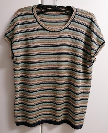 Zand, kaki, brons, donkerblauw gestreept fijne brei T-shirt, beschikbaar voor biedingen