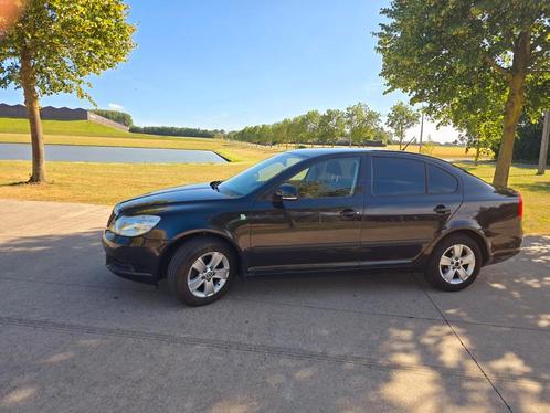 Koop: Skoda Octavia (Sedan) - Een betrouwbare gezinsauto!, Auto's, Skoda, Particulier, Octavia, ABS, Adaptieve lichten, Adaptive Cruise Control