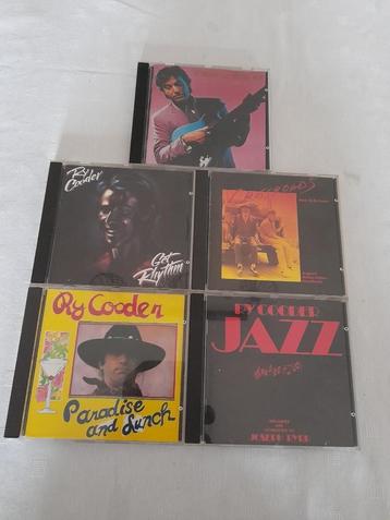 5 Cd's Ry Cooder  beschikbaar voor biedingen