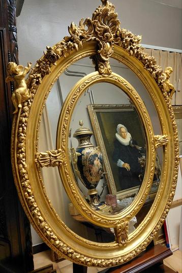 Spiegel  beschikbaar voor biedingen