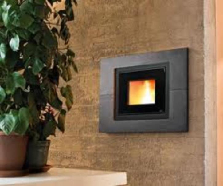 Inbouw pelletkachel MCZ Q-box 70  AANBIEDING, Huis en Inrichting, Woonaccessoires | Overige, Nieuw, Ophalen of Verzenden