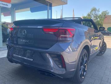 T-ROC -AUTOMAAT - R-LINE -LED -GPS -App -Camera -Afn. trkhk beschikbaar voor biedingen