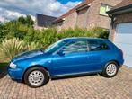 AUDI A3- Benzine- AIRCO-1er Propriétaire.Prêt a immatriculer, Auto's, Stof, Blauw, Handgeschakeld, Grijs