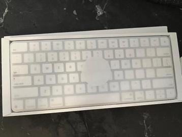 Clavier Apple Mac QWERTY beschikbaar voor biedingen