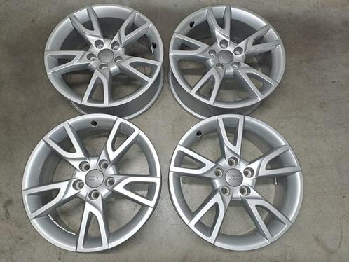 Originele 17 inch velgen voor zomerbanden Audi Q3 en Q2, Auto diversen, Overige Auto diversen, Ophalen