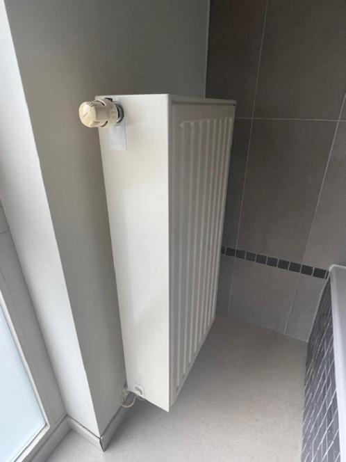 8 radiatoren, verschillende afmetingen, Doe-het-zelf en Bouw, Verwarming en Radiatoren, Gebruikt, Radiator, Ophalen