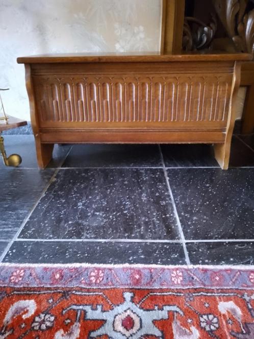 opbergkoffer ,oude kruik,beeldje  capo di monte, Antiek en Kunst, Curiosa en Brocante, Ophalen